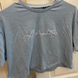 Alphalete classic cropped tee